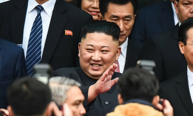 Kim tok grep etter pinlig hotelltabbe